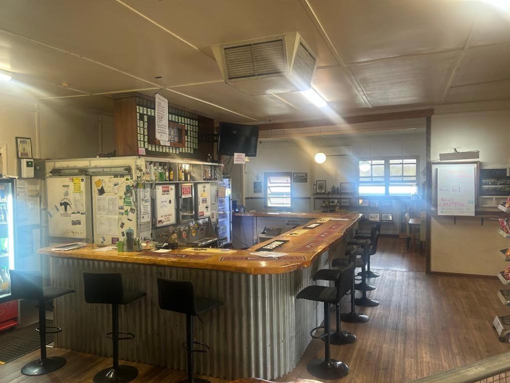 Gundy Pub & Caravan Park Gundiah 외부 사진
